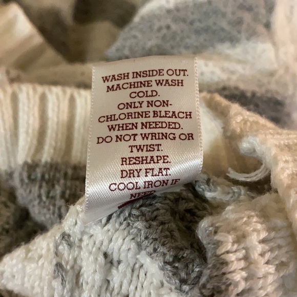 Juniors Straps Cold Shoulder Long Sleeve Loose Knit Pullover Sweater - Picture 9 of 9